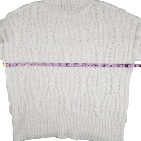 Crave Fame Mid Turtle Neck Cable Knit, Cropped Sweater, Ivory, XS - Picture 5 of 8